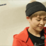 [EXO] 저년은 맨날 민석이 근육 가지고 지랄이세요
