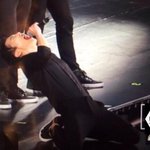 [EXO] 엔딩인사때 카이 흉내낸 시우민 ㅋㅋ