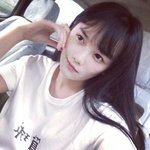 누가 더 예뻐요?
