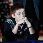 [아이돌] 정말 귀엽게 생긴 남자 신인아이돌><