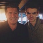 티가나나봐 다보이나봐 내 눈빛에 내 <b>미소</b>에 모두 다 쓰여있어서 