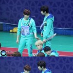 [EXO] 얘들아 나 존나<b>감동</b>..시발ㅠㅠㅠ