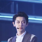 [EXO] 그럼덩치존나큰얘가