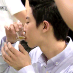 [EXO] 찬열이 나중에 <b>장인어른</b>이 술 따라주면