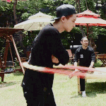 [EXO] 찬열이랑 훌라후프 누가 더 많이 돌리나 <b>시합</b> 하는데