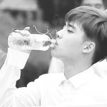 [EXO] 야 진짜 루한때문에 언니존나울고있거든