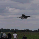 [베스트클릭] 머리 위에서 제트기 상륙하는 장면 지린다 지려~