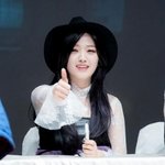 팬싸에서 애교폭발한 aoa<b>찬미</b>