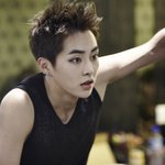 [시우민] 웅녀들! <b>요때</b> 사진 없을까 ㅠㅜ