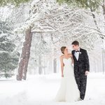 하얀 겨울 <b>순백</b>의 결혼식사진