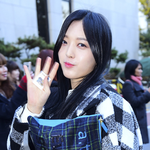 [aoa] 5kg 감량한 aoa 막내 <b>찬미</b>, 물오른 출근길 패션