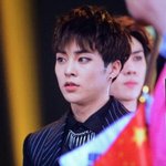 [exo] 블랙루즈 <b>플</b><b>뷰</b>뜸
