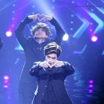 [EXO] 치킨 먹는다아아아~