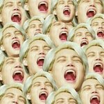 [EXO] 종인이 웃음이 <b>무지</b> 좋당.