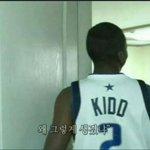 [EXO] 양손잡이거나 <b>왼손</b>잡이인 애들아