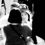 먼지만 풀썩대던 심장 엔진을 <b>리뉴</b>~ 핏기없던 나의 입술이 다시 붉은...