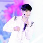 [EXO] 등 넓은 <b>남자</b>보면 설레지않냐