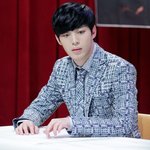 [남자아이돌] 자기 최애 멤버 흑발사진 올려보자 `´