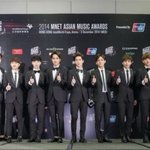 [EXO] 사진 <b>두장</b> 더 떴는데ㅠ