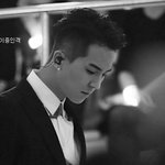 <b>이중</b>인격 돋는 아이돌