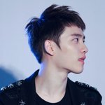 [EXO] 이거 같은 사람맞아요?? <b>개충격</b> ㄷㄷ