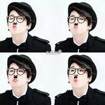 <b>콧수염</b> 붙인 아이돌들