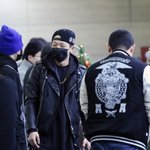 공항에서도 꼭붙어있는 비아이-<b>바비</b>