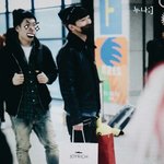 [CHEN] <b>피카츄</b>와 함께한 입국! ㅎㅎㅎ