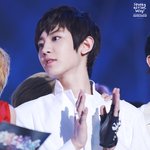 [EXO] 마마 찬열 존나 <b>찬양</b>;;;;;; 땀땀