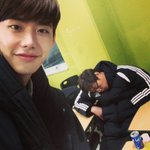 셀카에서도 느껴지는 이종석의 <b>잔망</b>