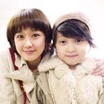 애기보다 더 어려보이는 34살 여배우의 <b>위엄</b>