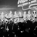 [EXO] 엑소 10명 티비에 한줄로 <b>선</b>게 꽉차면