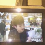 [시우민] 어제 시우민 싸인하는? 영상 <b>캡쳐</b>
