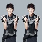 [<b>루한</b>] <b>루한</b>이 화장품 씨엪찍고 찍은이짤