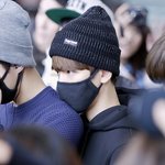 [백현] <b>세후</b>니에게기댄현이