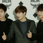 [EXO] <b>이사진</b> 제목이 별과별사이