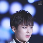 [EXO] 시우민 눕힌다음에 옷벗기고 올라타서