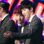 [EXO] ㅇㅂㄷㅇ도 사진 잘찍긴 했음