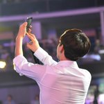 [백현] 백현이<b>셔츠</b>뒷태