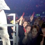 [exo] 동방콘서트장에 <b>민석</b>이만 보임.