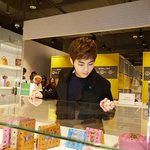 [시우민] MCM매장 새사진(<b>feat</b>양인형)