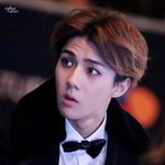 [EXO] ㅅㄷ)))나 폰바꿀껀디