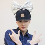 [EXO] 뒤돌아보니까_세훈이가.<b>jpg</b>
