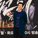 정말 오랜만에 나오는 <b>김래원</b>, 그대로야