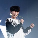 [찬열] 찬열이 데헷 >_<