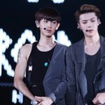 [찬열] 찬열이 <b>눈사진</b>좀 올려줘!!