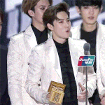 [EXO] 이때 준면이 아빠<b>미소</b>쩔..