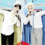 [EXO] 준면이 백현이 수고했어 ㅠㅠ