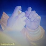 [EXO] 찬열이 손/<b>민석</b>이 손 비교 ㄷㄷ
