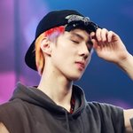[EXO] <b>헌터헌터</b>는 세일러문마누라 얻더니